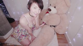 Short Haired Babe Makes A Bear Happy